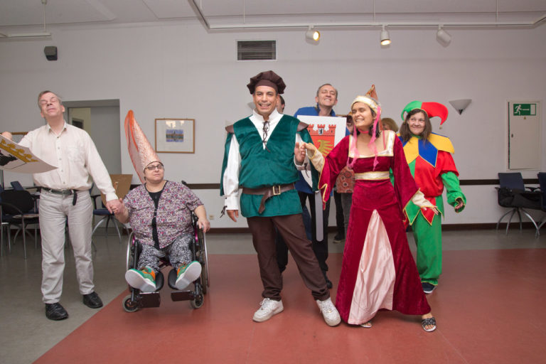 Inklusions Theater Zwischen den Türen