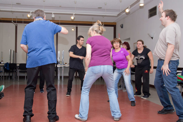 Inklusions Theater Zwischen den Türen